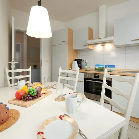 Landgaenger Apartment *